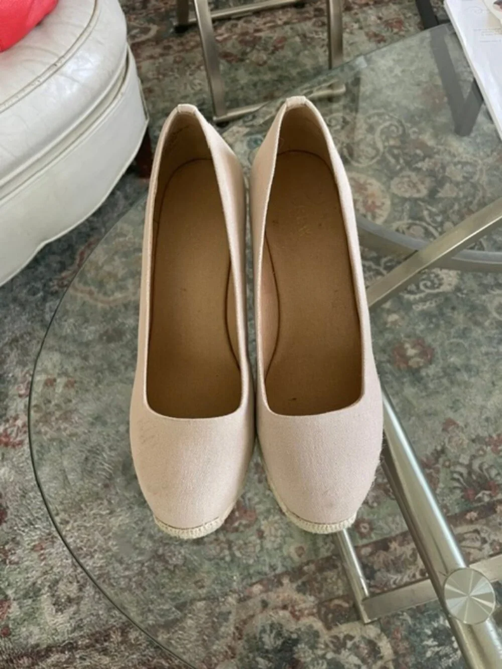 BEIGE ESPADRILLES